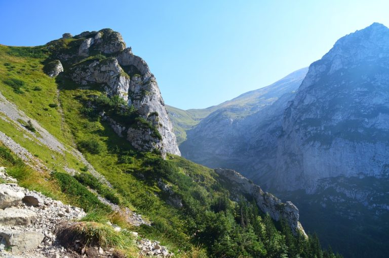 Zakopane dla seniorów - komfortowe noclegi na spokojny wypoczynek